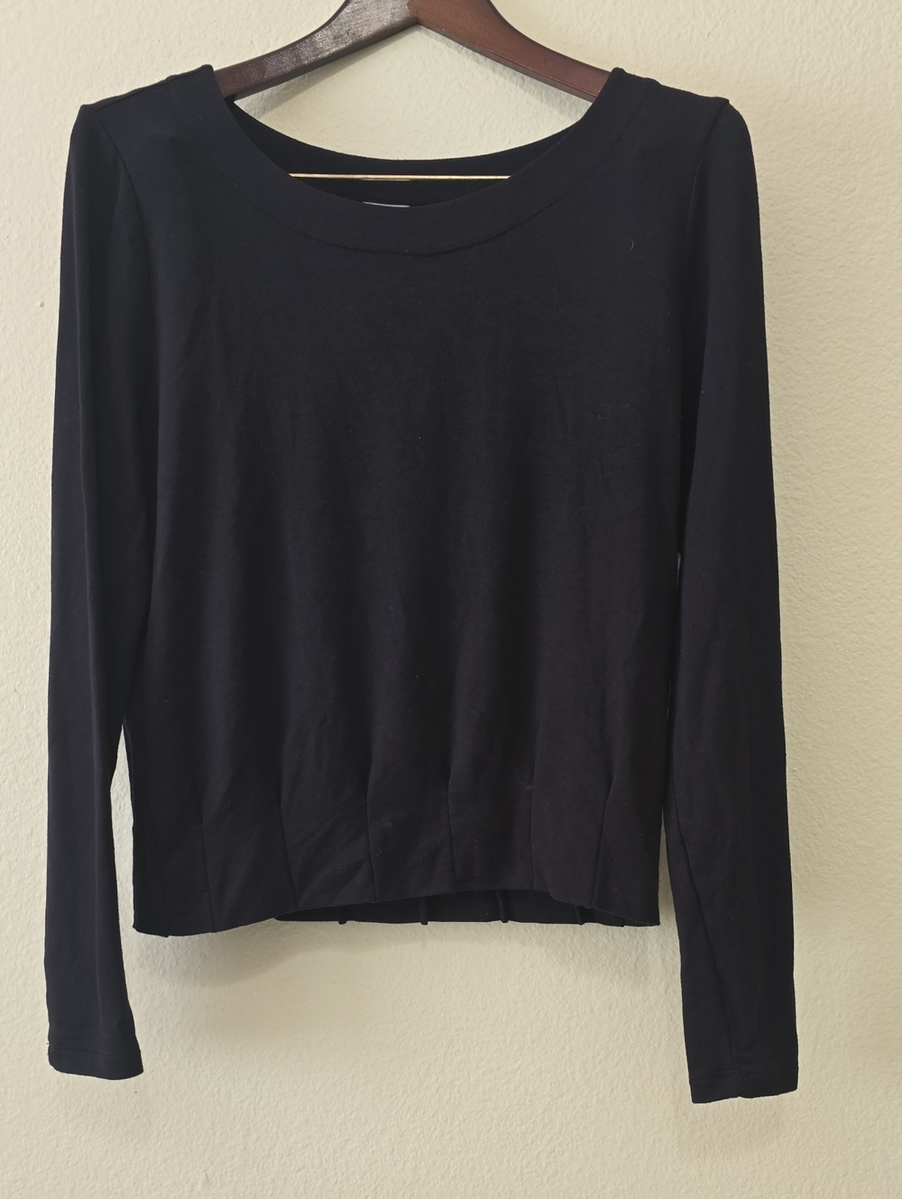 CAbi Black Long-Sleeve Crewneck Top S